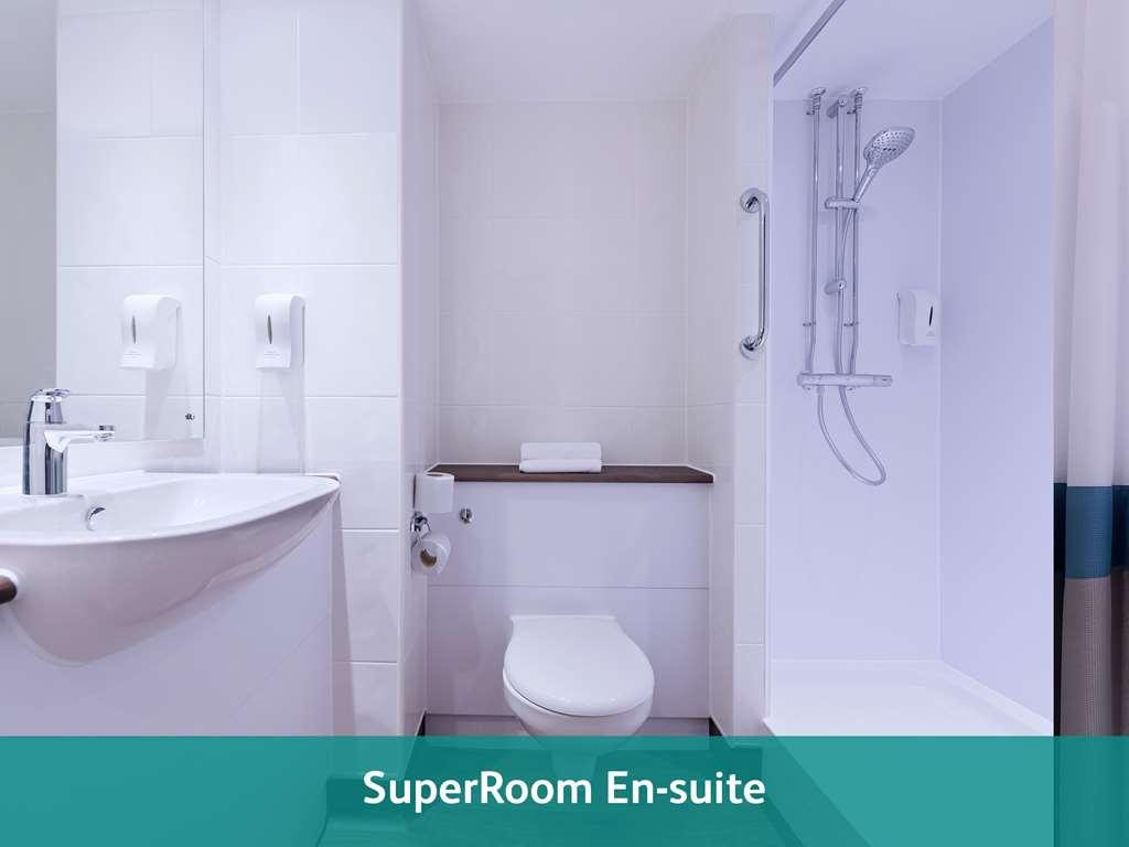 Mercure London Gatwick Airport Horley Pokoj fotografie