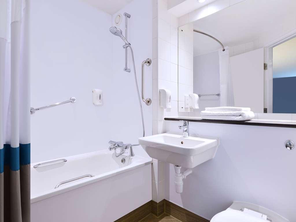 Mercure London Gatwick Airport Horley Pokoj fotografie