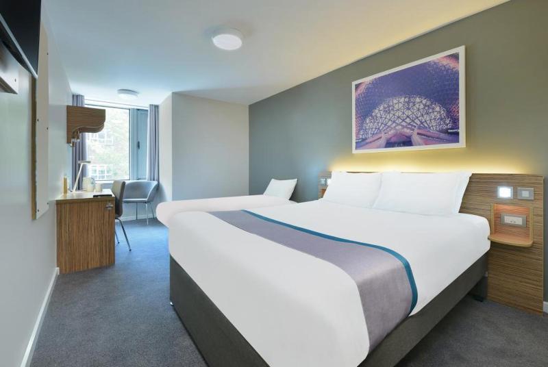 Mercure London Gatwick Airport Horley Exteriér fotografie